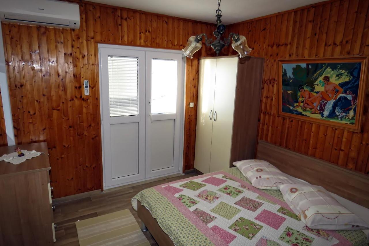 Apartments By The Sea Drasnice, Makarska - 5265 Exteriör bild